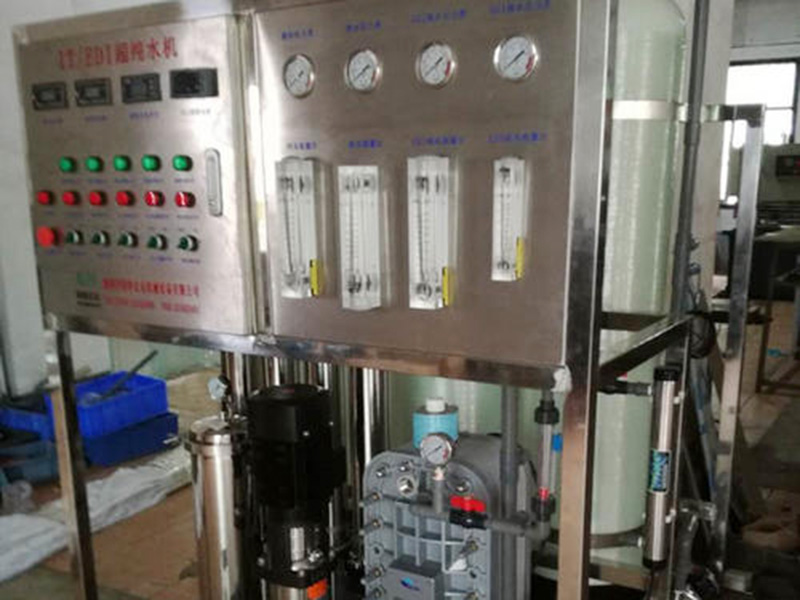 EDI模塊對海水和高鹽度苦咸水，設(shè)產(chǎn)水沖洗管路